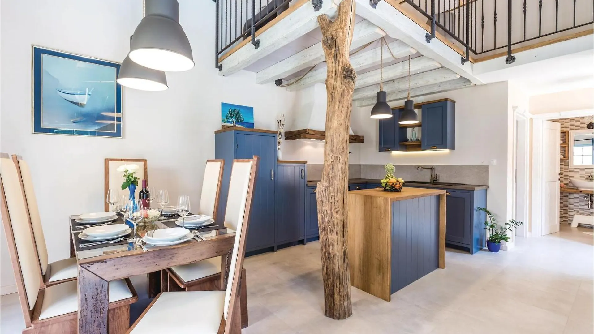 Stunning Home In Jurdani With Wifi Mučići