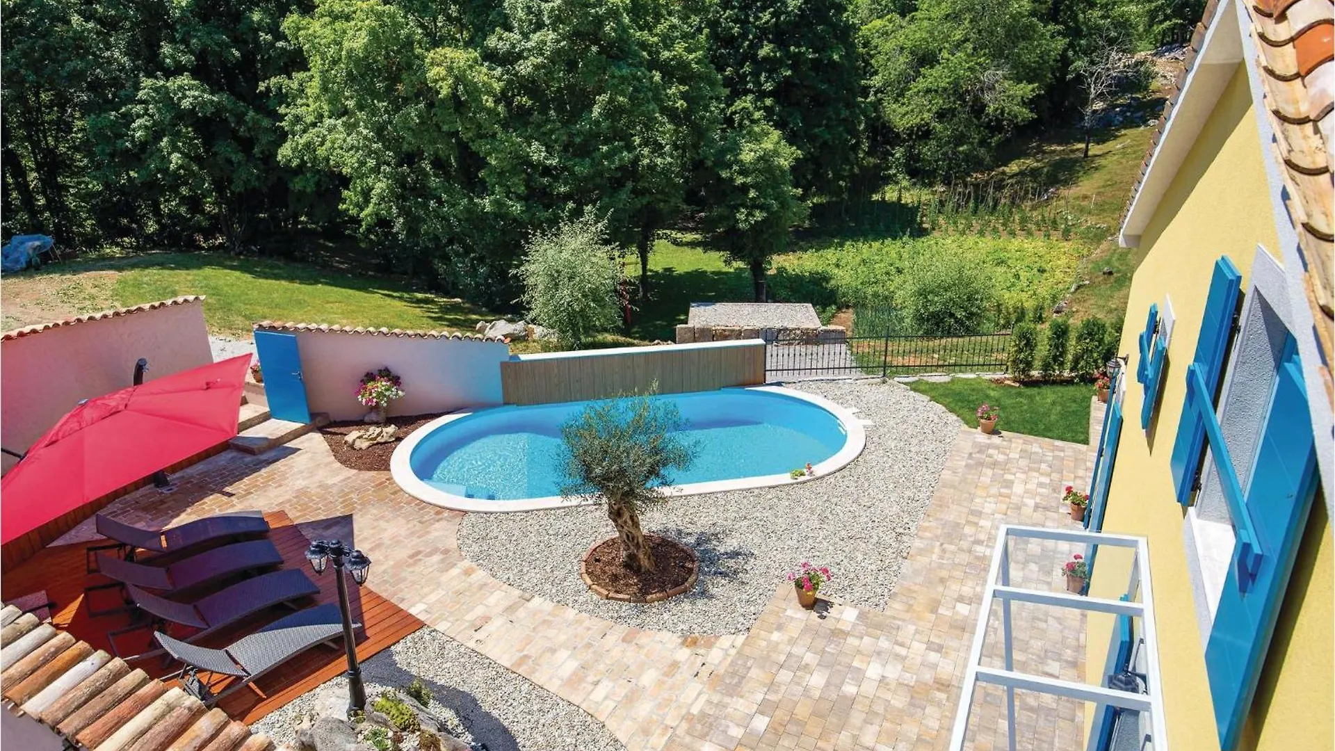 Stunning Home In Jurdani With Wifi Mučići Nyaraló