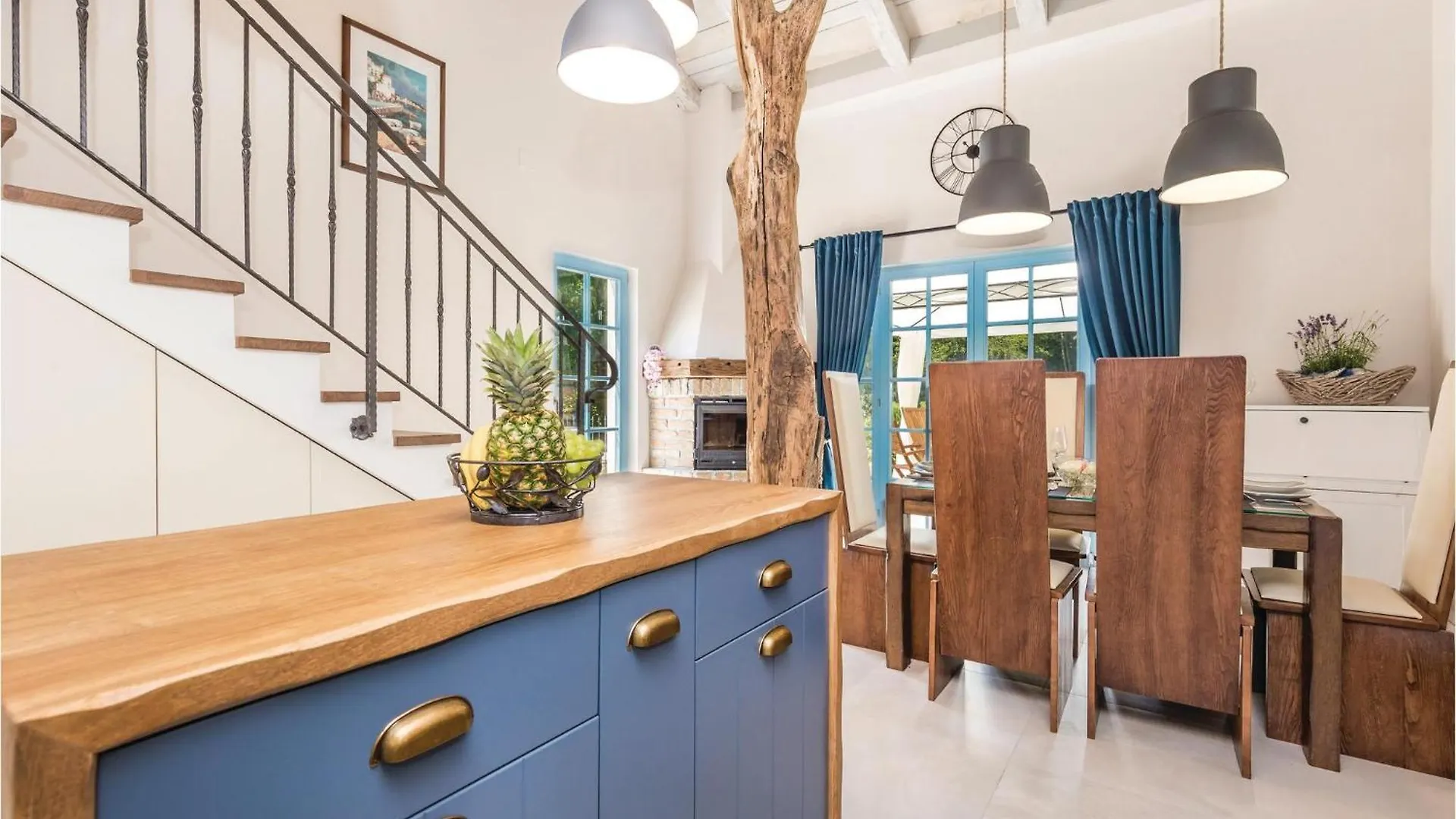 Stunning Home In Jurdani With Wifi Mučići 0*,